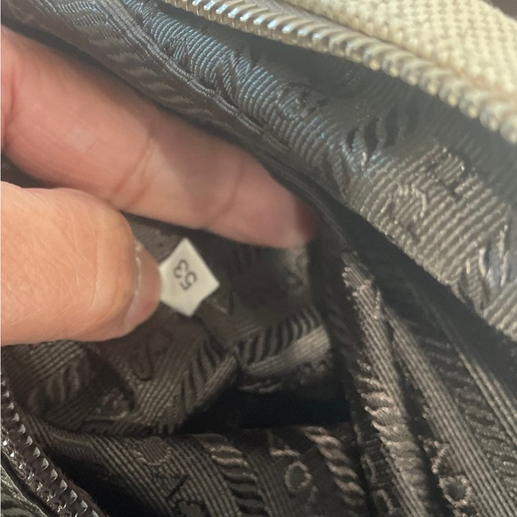 Vintage Authentic PRADA bag - Picture 16 of 16